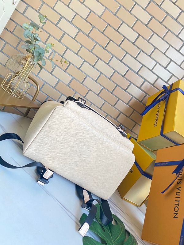 ルイヴィトンバッグ内部構造